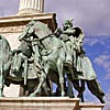 Hsk tere - The Heroes' Square, Thousand Years Column, mounted magyars