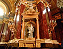 Szent Istvan Basilica, small side altar