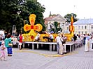 King Mindaugas 750 years, crown of flowers