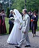 Wedding in Paluse Church, the couple arrives