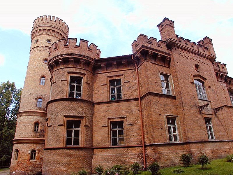 red castle image