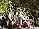 Song Festival 2003, ensemble day, fiddlers on stage