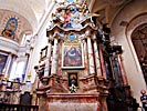 Vilnius, All Saints Church, right side altar