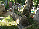 Vilnius, Kalvarijos Church, churchyard, really old grave