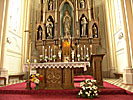 Salantai: The Church of the Virgin Marys Ascension, main altar close-up